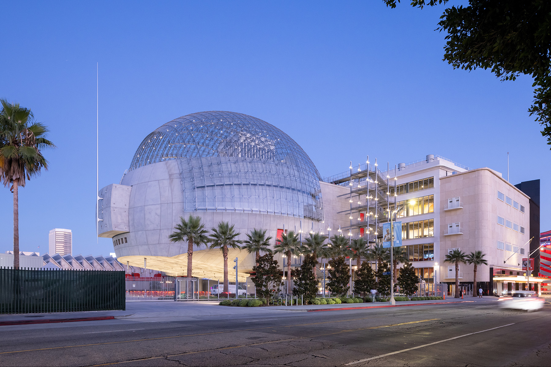 In Los Angeles, innovative structures celebrate movie innovators